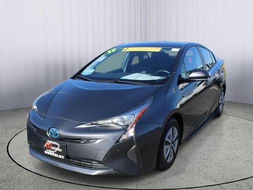 2017 Toyota Prius Four