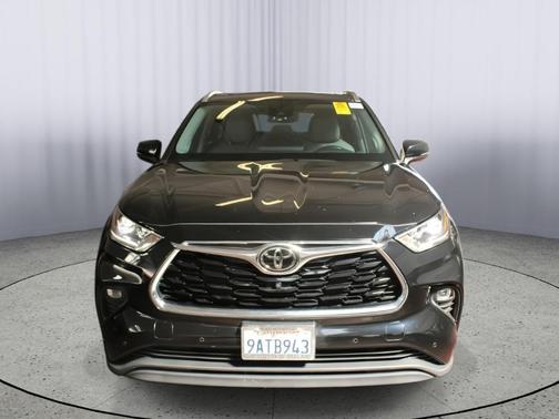 2022 Toyota Highlander Limited
