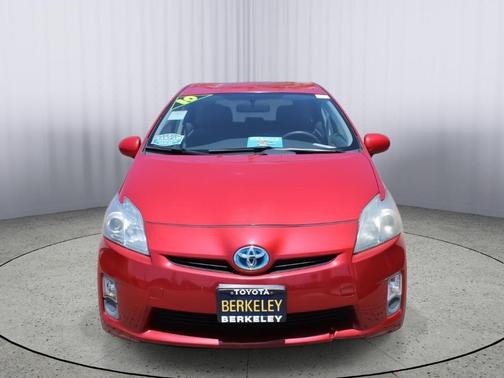 2010 Toyota Prius III