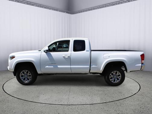 2016 Toyota Tacoma SR5