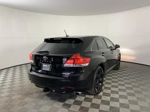 2011 Toyota Venza Base