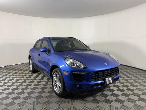 2018 Porsche Macan Sport Edition