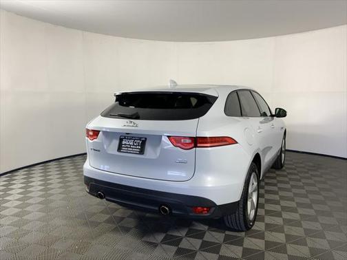 2017 Jaguar F-PACE 35t Premium