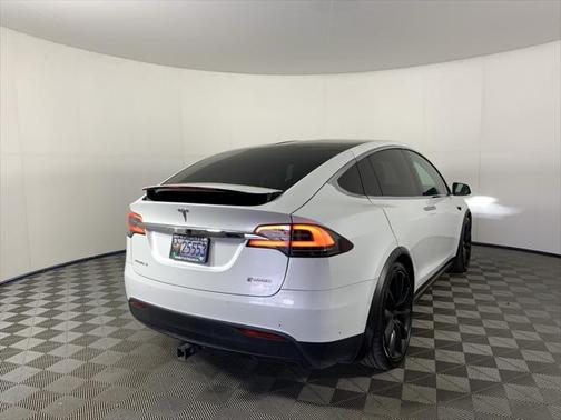 2018 Tesla Model X P100D