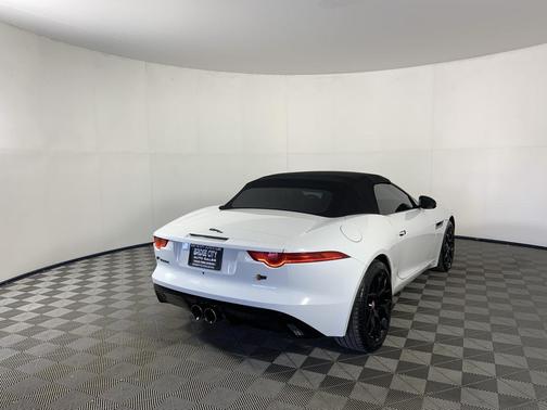 2016 Jaguar F-TYPE S