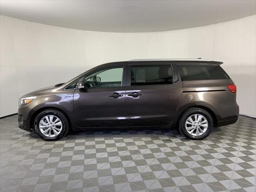 2017 Kia Sedona LX