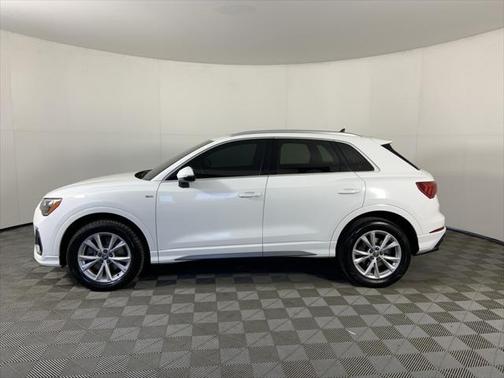 2021 Audi Q3 45 S line Premium