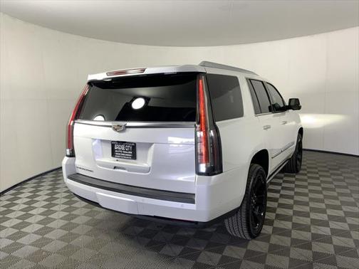 2017 Cadillac Escalade Premium Luxury