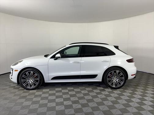 2017 Porsche Macan GTS
