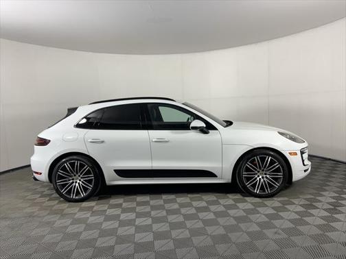 2017 Porsche Macan GTS