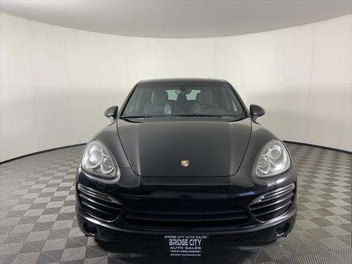 2014 Porsche Cayenne Base