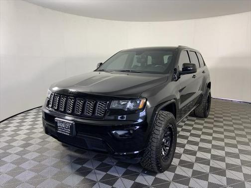 2017 Jeep Grand Cherokee Altitude