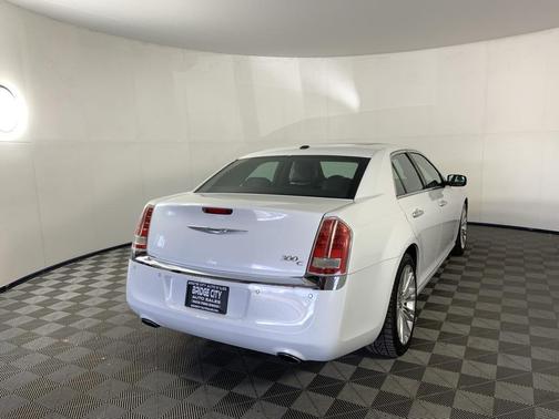 2014 Chrysler 300 S