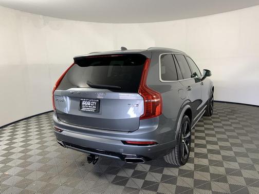 2019 Volvo XC90 T6 R-Design