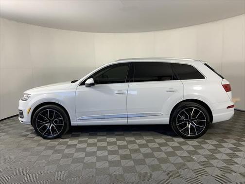 2019 Audi Q7 45 Premium Plus