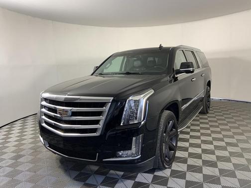 2016 Cadillac Escalade ESV Luxury
