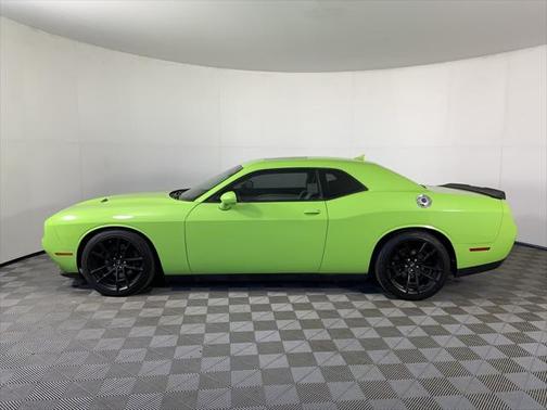 2015 Dodge Challenger R/T Plus