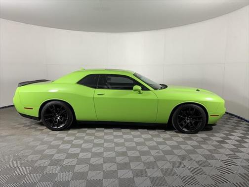 2015 Dodge Challenger R/T Plus