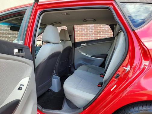 2014 Hyundai Accent GS