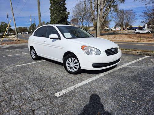 2011 Hyundai Accent SE