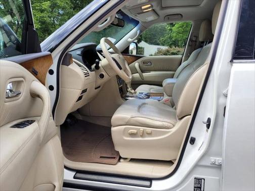 2014 INFINITI QX80 Base