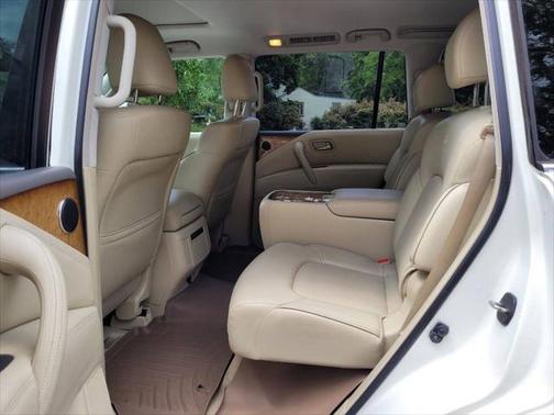 2014 INFINITI QX80 Base