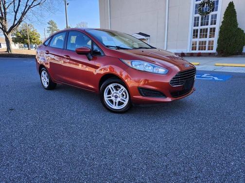 2019 Ford Fiesta SE 4dr Sedan