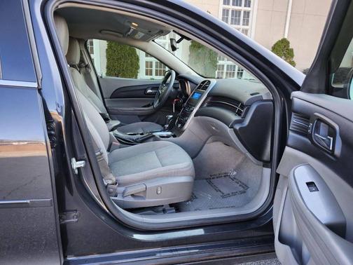 2014 Chevrolet Malibu 1LS