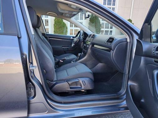 2013 Volkswagen Jetta SportWagen S