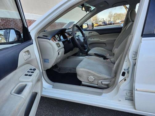 2004 Mitsubishi Lancer ES