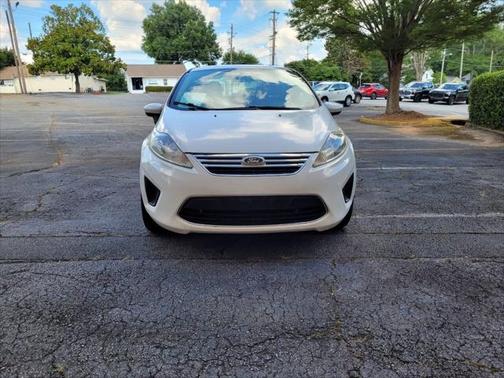 2012 Ford Fiesta SE 4dr Sedan