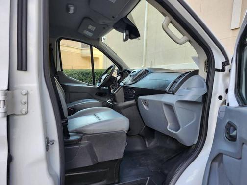 2018 Ford Transit-250 Base
