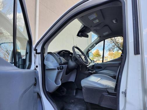 2018 Ford Transit-250 Base