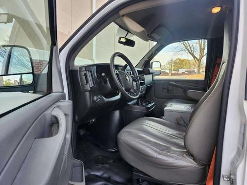 2015 Chevrolet Express 2500 Work Van