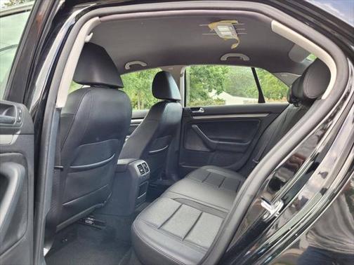 2010 Volkswagen Jetta Limited Edition