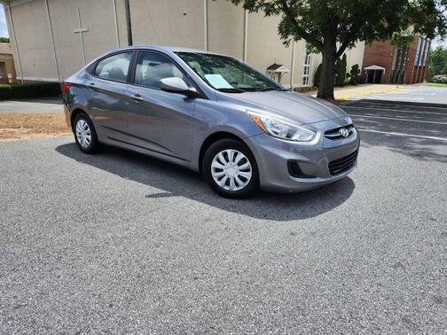Triathlon Gray Metallic 2016 Hyundai Accent SE