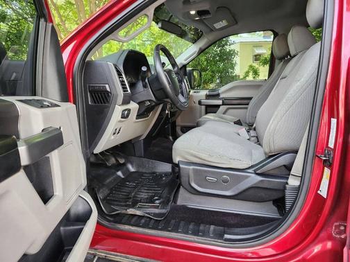 Red 2016 Ford F-150 XL