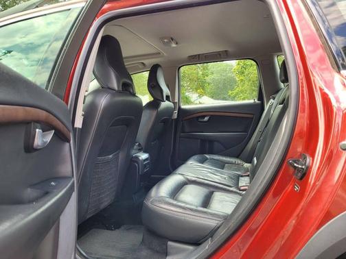 2011 Volvo XC70 3.2