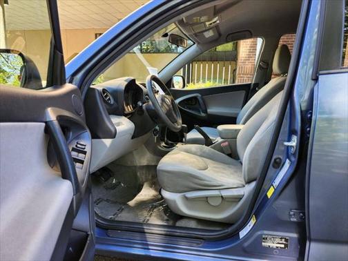 2011 Toyota RAV4 Base