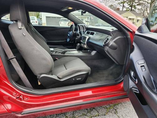 2015 Chevrolet Camaro 1LT