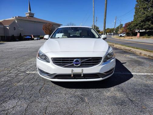 2014 Volvo S60 T5 Platinum