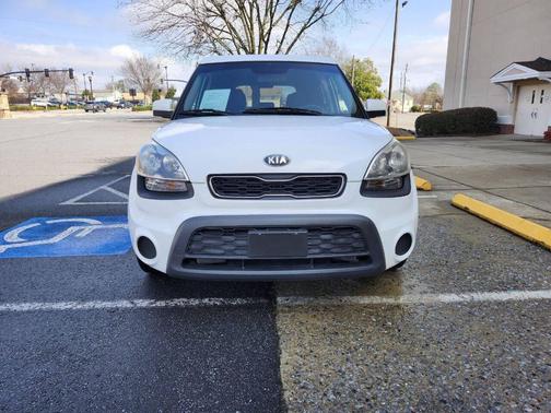 2013 Kia Soul Base