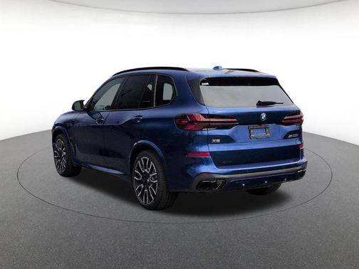 Marina Bay Blue Metallic 2026 BMW X5 M60i