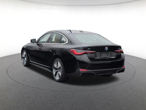 Jet Black 2026 BMW i4 Gran Coupe xDrive40
