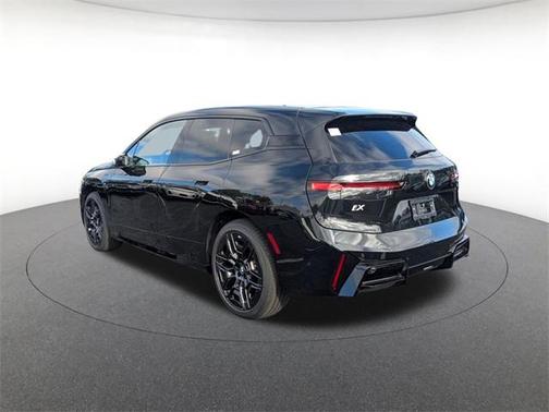 2026 BMW iX xDrive60