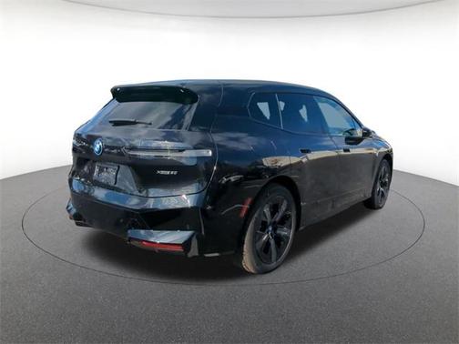 2025 BMW iX xDrive50