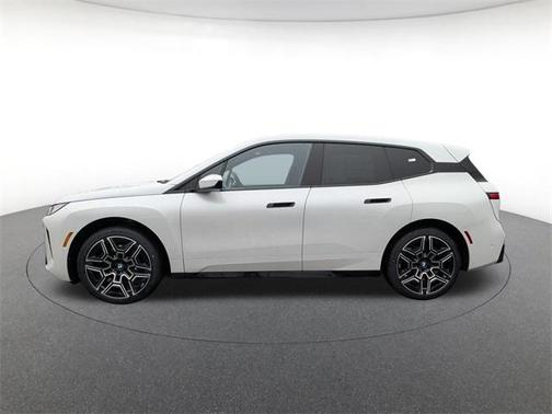 2026 BMW iX xDrive60