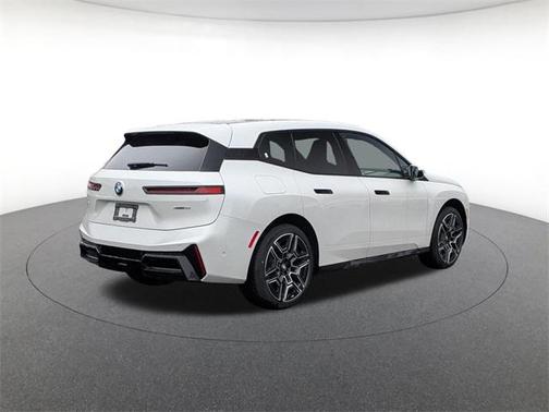 2026 BMW iX xDrive60