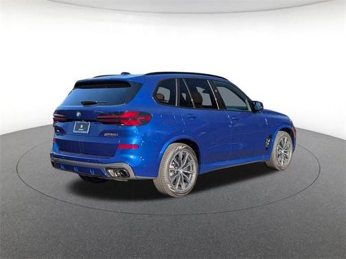 2026 BMW X5 M60i