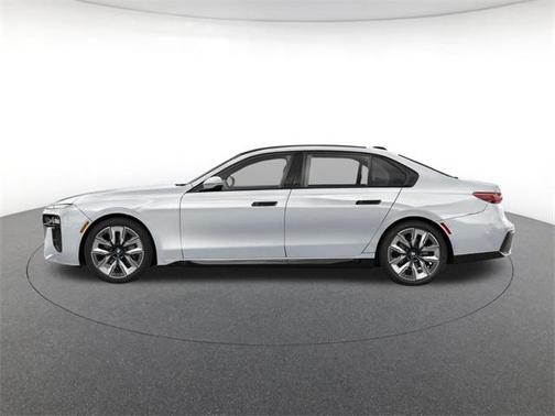 2026 BMW 740 xDrive